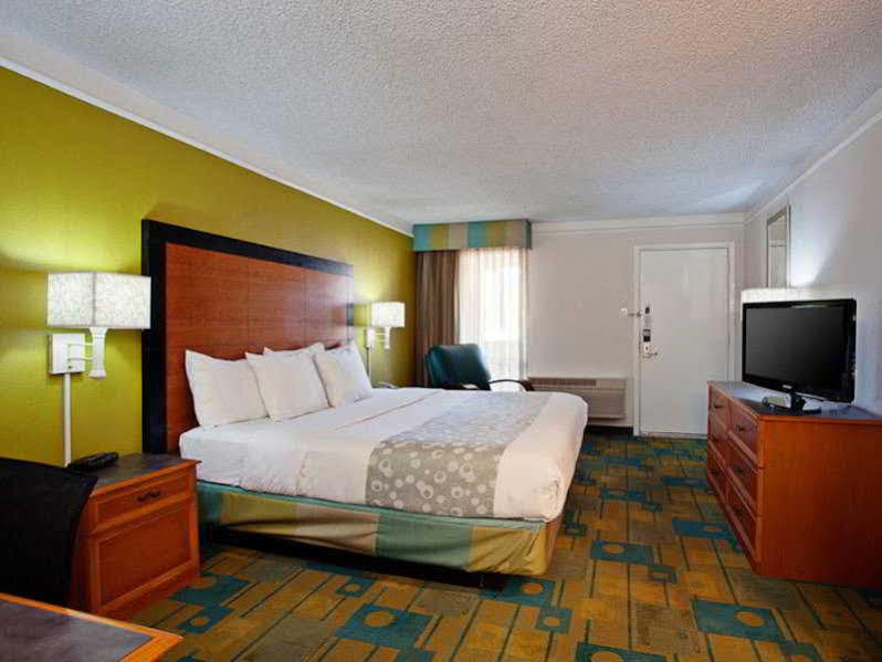 La Quinta Inn By Wyndham Phoenix North Exteriér fotografie